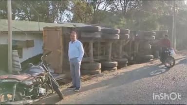 पेण्ड्रा: मप्र से कोयला लेकर जा रहा ट्रेलर जीपीएम में अमरपुर के पास पलटा, पुलिस ने ड्राइवर को लिया हिरासत में