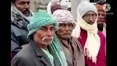 सिधाव: बगहा में किसानों ने एसडीएम को आवेदन सौंपा,नाविक द्वारा ली जाती हैं अधिक किराया