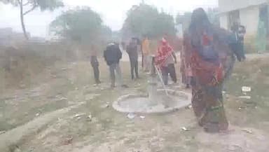 भदोही: मिश्राईनपुर में दो पक्षों के बीच हुई मारपीट में एक महिला हुई घायल, जांच में जुटी दुर्गागंज पुलिस