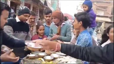 डेहरी: मकर संक्रांति पर भाजपाइयों ने 12 पत्थर में किया समरसता खिचड़ी भोज का आयोजन, पूर्व विधायक सत्यनारायण यादव रहे मौजूद