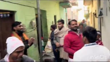 बुलंदशहर: विहिप बजरंग दल ने भूड़ क्षेत्र में श्रीराम मंदिर प्राण प्रतिष्ठा हेतु अयोध्या  निमंत्रण के लिए पूजित अक्षत का किया वितरण