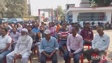 भाटापारा: नशीली व प्रतिबंधित दवा बिक्री पर रोक लगाने मेडिकल संचालको के साथ अधिकारियो की बैठक भाटापारा शहर थाना परिषर में आयोजित