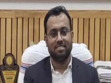 लकड़ी नबीगंज: लकड़ी नवीनगंज प्रखंड में अधिक ठंड एवं शीतलहर को देखते हुए 20 जनवरी तक वर्ग आठ तक का सभी विद्यालय रहेगा बंद डीएम