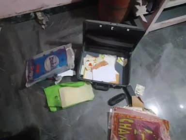 सेमारी: मल्लाडा में चोरों ने 20 दिन बाद एक ही मकान में दूसरी बार और एक अन्य मकान व दुकान के ताले तोड़े