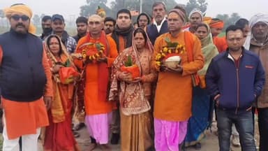 कुढ़नी: कल्याणपुर में मां जगदम्बा स्थान मंदिर की प्राण प्रतिष्ठा की गई, सैकड़ों लोग कलश यात्रा में हुए शामिल