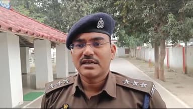 हरदोई: कोतवाली शहर क्षेत्र अंतर्गत हुए अपहरण की घटना के संबंध में क्षेत्राधिकारी नगर द्वारा रिजर्व पुलिस लाइन में दी गई जानकारी