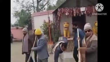 मधुबनी: बगहा विधायक राम सिंह ने बगहा नगर में मंदिरों में किया साफ सफाई का कार्य