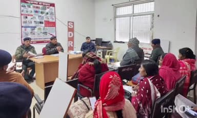 मुंगेर: सदर प्रखंड मुख्यालय मे आपदा प्रबंधन विभाग द्वारा
जनजागरूकता एवं मॉक ड्रिल का आयोजन।