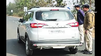 देवीपुर: प्रखंड क्षेत्र के विभिन्न मुख्य मार्गों पर विधि व्यवस्था बनाए रखने के लिए चलाया जा रहा एंटी क्राइम चेकिंग