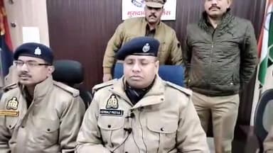 मुरादाबाद: सिविल लाइन पुलिस ने कल हुई पुजारी की हत्या के मामले में दो आरोपियों को किया गिरफ्तार एसएसपी ने खुलासा करते हुए भेजा जेल