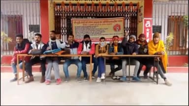 बेगूसराय: जीडी कॉलेज में 9 सूत्री मांगों के समर्थन में आइसा छात्र संगठन का 9वें दिन अनिश्चितकालीन धरना प्रदर्शन जारी