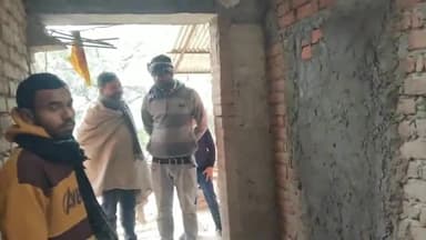 अमृतपुर: निविया गांव के पास अनमोल किराना स्टोर से बीते दिन हुई चोरी में पुलिस ने दो लोगों को पूछताछ के लिए बैठाया