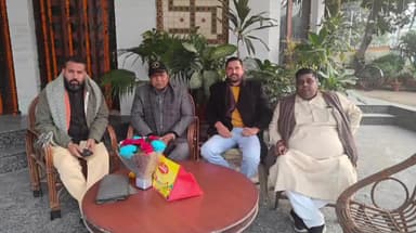 रायपुर रानी: रायपुर रानी क्षेत्र की समस्याओं को लेकर भाजपा किसान मोर्चा जिला अध्यक्ष ने किया विधानसभा अध्यक्ष मुलाकात