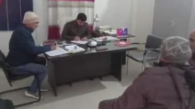 चोरौत: चोरौत थाना परिसर में भूमि विवाद निपटारे को लेकर जनता दरबार का हुआ आयोजन