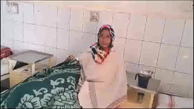 शिवपुरी नगर: कुटीर के पैसे आने पर तीन लोगों को आठ लोगों ने पीटा, जिला अस्पताल में भर्ती, चकरा गांव की घटना