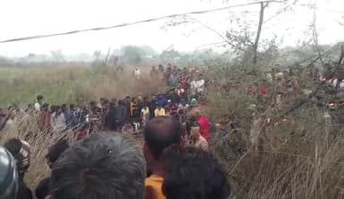 करछना: हथिगन गांव के तालाब में पाए गए किशोर के शव मामले में पुलिस को मिले अहम सबूत, जल्द होगा मामले का खुलासा