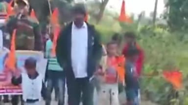 तोपचांची: मदेयडीह पंचायत में राम मंदिर प्राण प्रतिष्ठा दीपोत्सव धूमधाम से मनाने को लेकर ग्रामीणों ने गाजे बाजे के साथ किया भ्रमण