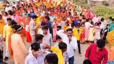 राजनांदगांव: अयोध्या में श्रीराम जी के प्राण प्रतिष्ठा समारोह के अवसर पर आज सिंगदई में भव्य शोभायात्रा निकाली गई