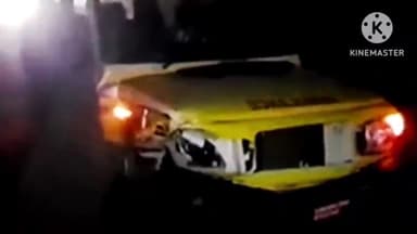 मैरवा: लक्ष्मीपुर ओभरब्रिज के समीप कार व एंबुलेंस की हुई भीषण टक्कर में 4 लोग हुए घायल