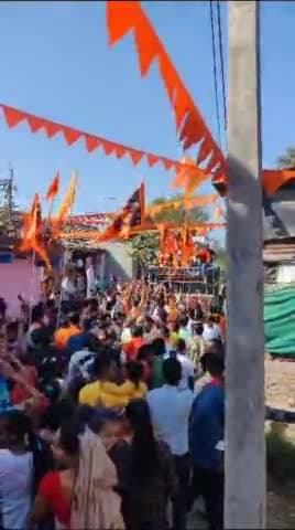 सारा जग है प्रेरणा प्रभाव सिर्फ राम हैं,
भाव सूचियाँ बहुत हैं, भाव सिर्फ राम हैं।

#भव्य_शोभायात्रा

#rammandirpranprathistha