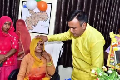 समदड़ी: पाटौदी की प्रधान ममता प्रजापत ने अपना पदभार किया ग्रहण, ग्रामीण व जनप्रतिनिधियों ने दी बधाइयां