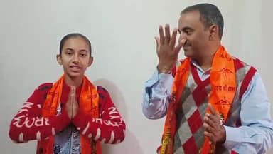 हिमाचल : राम भजन मेरी बेटी सृष्टि भारद्वाज के साथ #श्री राम #सृष्टि#चकराना #घुमारवीं #हिमाचल #आम आदमी पार्टी #अयोध्या