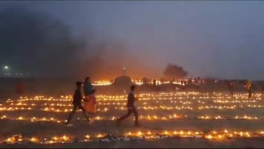 #बिहार के #बेगूसराय में  सिमरिया गंगा घाट पर एक लाख दीप जला कर #दीपोत्सव का आयोजन। #ShriRam |
#राम_का_भव्य_धाम 
#अयोध्या