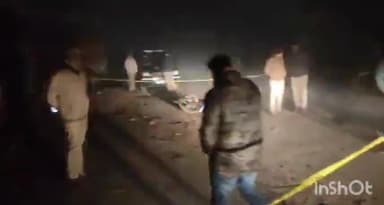 आगरा: ट्रांसपोर्ट नगर में दो बदमाशों व पुलिस के बीच हुई मुठभेड़,1 बदमाश के पैर में लगी गोली