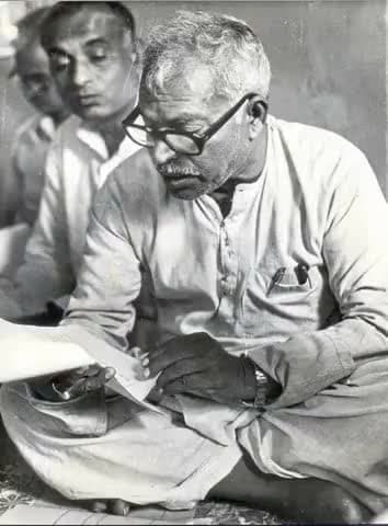 गरीबों व वंचितों की सशक्त आवाज, सामाजिक समरसता के प्रतीक एवं कुशल राजनीतिज्ञ, बिहार के पूर्व मुख्यमंत्री जन नायक कर्पूरी ठाकुर जी की जयंती पर उन्हें शत-शत नमन। 

#Jan_Nayak #karpoorithakur