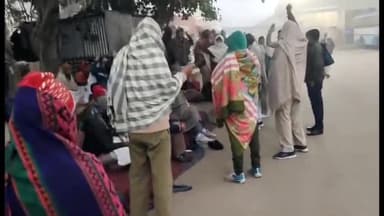 चरखी दादरी: रोडवेज कर्मियों की च. दादरी में हड़ताल, रोडवेज डिपो में कर्मचारी सांझा मोर्चा के आह्वान पर धरना शुरू कर की नारेबाजी