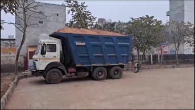 चरखी दादरी: चरखी दादरी जिले में ओवरलोड वाहनों पर कार्रवाई जारी, आरटीए टीम ने डंपर को पकड़कर ₹ 77000 का काटा चालान