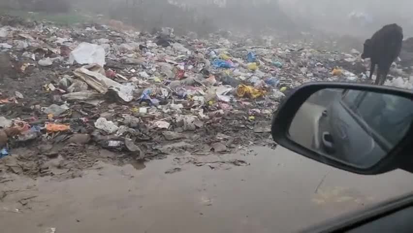 भूपानी गांव में रास्ते से निकलना हुआ दुर्लभ, शासन प्रशासन का प्रत्येक सप्ताह एक चक्कर लगे ऐसा कोई नियम बने l#swacchtakapanch #swachhbharat #ministers