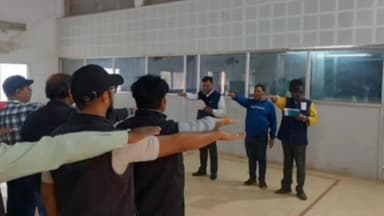 राजनांदगांव: राष्ट्रीय मतदाता दिवस पर राजनांदगांव नगर निगम के आयुक्त ने अधिकारियों व कर्मचारियों को दिलाई शपथ