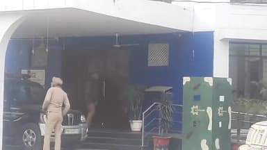 ਪਟਿਆਲਾ: ਪੁਲਿਸ ਨੇ ਭਾਨਾ ਸਿੱਧੂ ਨੂੰ ਕੀਤਾ ਮੁੱੜ ਗ੍ਰਿਫਤਾਰ, ਮਲੇਰਕੋਟਲਾ ਤੋਂ ਜਮਾਨਤ ਮਿਲਣ ਤੋਂ ਬਾਅਦ ਗਿਰਫ਼ਤਾਰ ਕਰਕੇ ਲਿਆਂਦਾ ਗਿਆ ਪਟਿਆਲਾ ਜੇਲ