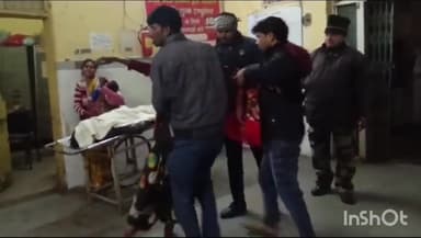 जलेसर: तेज रफ्तार बाइक अनियंत्रित होकर विद्युत पोल से टकराई एक की मौत दो घायल थाना जलेसर का मामला