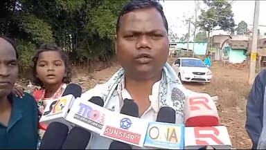 ସେମିଳିଗୁଡା: ଭାରତୀୟ ଜନତା ପାର୍ଟିର ଜିଲ୍ଲା ସମ୍ପାଦକ ଉଜ୍ଜଳା ଯୋଜନା ହିତାଧିକାରୀଙ୍କୁ ପ୍ରଲୋଭନ ଦେଖାଇ ପଟାଙ୍ଗୀ ଏଜେନ୍ସିଙ୍କ ଉପରେ ପ୍ରତିକ୍ରିୟା ରଖିଲେ