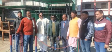 गणतंत्र दिवस की हार्दिक शुभकामनाएं और बधाई।