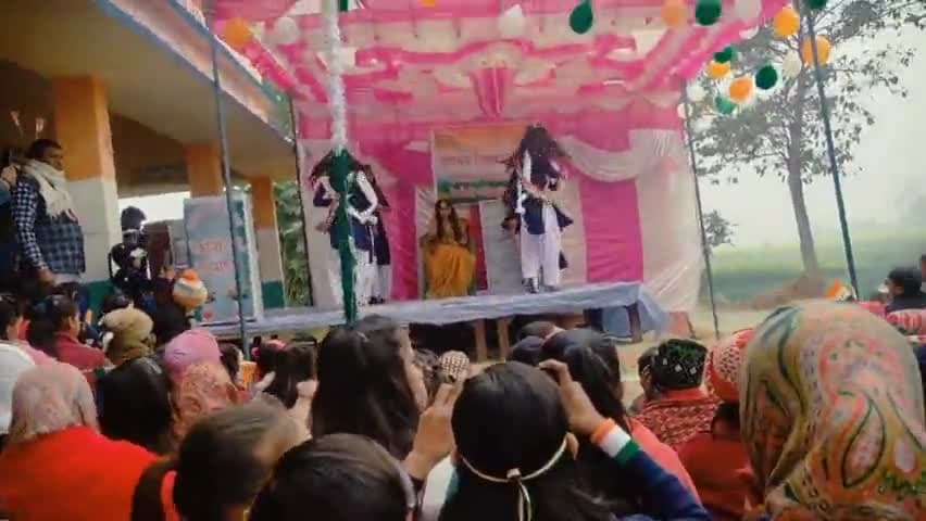 फुलवरिया: गणतंत्र दिवस पर Ms paikauli bado natak @gullupahalwan #shrat #videi