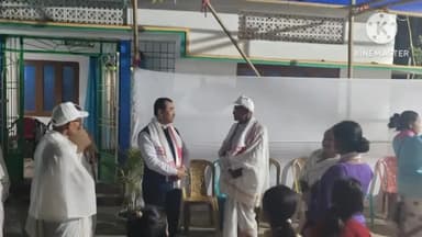 সাপেখাতী: বৰহাট মণ্ডলৰ অন্তৰ্গত ২ নং বুথৰ সভাপতি জিতু দুৱৰা পিতৃ প্ৰয়াত খগেন দুৱৰাৰ বাসগৃহত বিধায়ক ধৰ্মেশ্বৰ কোঁৱৰ