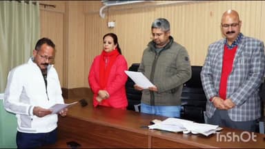 मंडी: नगर निगम मंडी के 5 मनोनीत पार्षदों ने ग्रहण की पद एवं गोपनीयता की शपथ