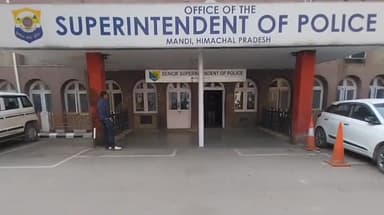 मंडी: 288 ग्राम हेरोइन बरामदगी मामले में मंडी पुलिस ने रविवार को कोर्ट में पेश किए दोनों आरोपी, 3 दिन का मिला पुलिस रिमांड