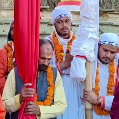 थराली: देवाल: थराली: 38 वर्षों के पश्चात देवरा यात्रा पर निकली कोट, भटियाणा की नागनी माता रात्रि प्रवास हेतु पहुंची भोगीसेरा,किया गया स्वागत