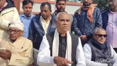 बाघमारा/कतरास: भारत जोड़ो नया यात्रा को लेकर के कांग्रेस के कार्यकारिणी अध्यक्ष जलेश्वर महतो ने की बाघमारा में बैठक