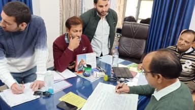 सलूम्बर: सलूंबर इटाली खेड़ा मे मुख्य चिकित्सालय स्वास्थ्य अधिकारी ने किया औचक निरीक्षण दिए आवश्यक दिशा निर्देश