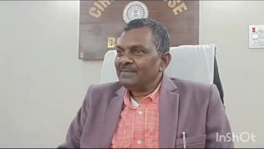 चास: सर्किट हाउस बोकारो पहुंचे गोमिया विधायक डॉ लंबोदर महतो, मुख्यमंत्री हेमंत सोरेन पर किया जुबानी हमला