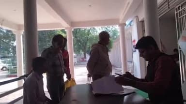 शिवपुरी नगर: सेंट चार्ल्स स्कूल के पास 3 माह पहले करंट से 3 लोग झुलसने के मामले में आरोपी दे रहा राजीनामा करने की धमकी