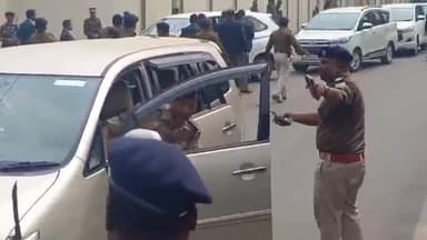 कांके: कांके रोड स्थित सीएम आवास पहुंची ईडी की टीम, जमीन घोटाले मामले में सीएम से करेगी पूछताछ