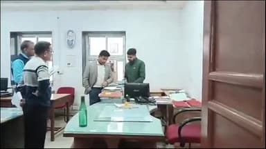 चित्तौड़गढ़: कलेक्ट्रेट पर विभागों के कार्यालय का जिला कलेक्टर आलोक रंजन ने किया  निरीक्षण