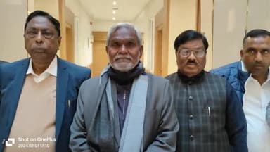 महामहिम राज्यपाल जी से मुलाकात करने जाने से पहले अपनी संख्या बल दिखाते हुए।
 #rajesh_kachhap