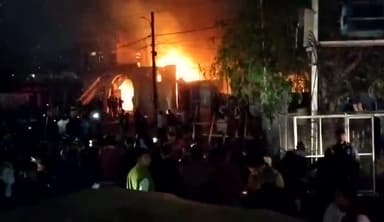 ग्वालियर गिर्द: निर्मल वाटिका में लगी आग, फायर ब्रिगेड की टीम ने मौके पर पहुंचकर पाया काबू